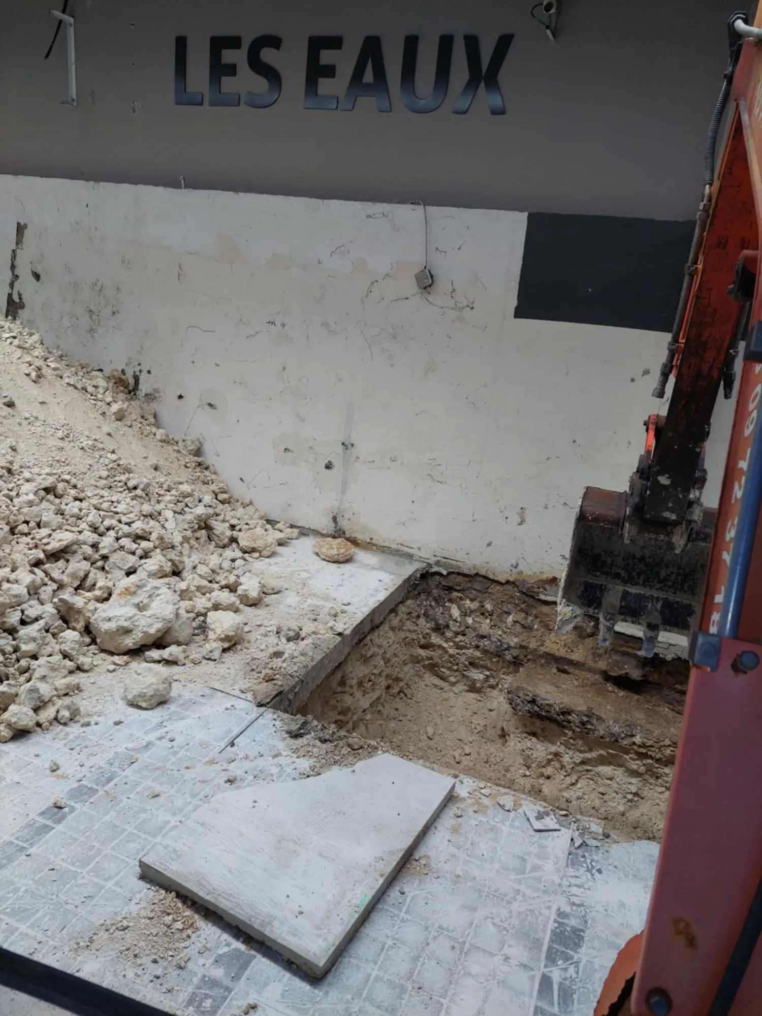 7e62cc60-9751-4967-a370-114aafbf37c2