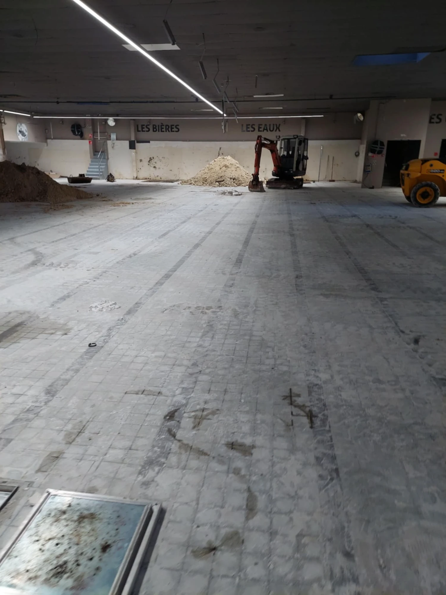 9c100e3d-5d70-4e32-b5be-c18368525281